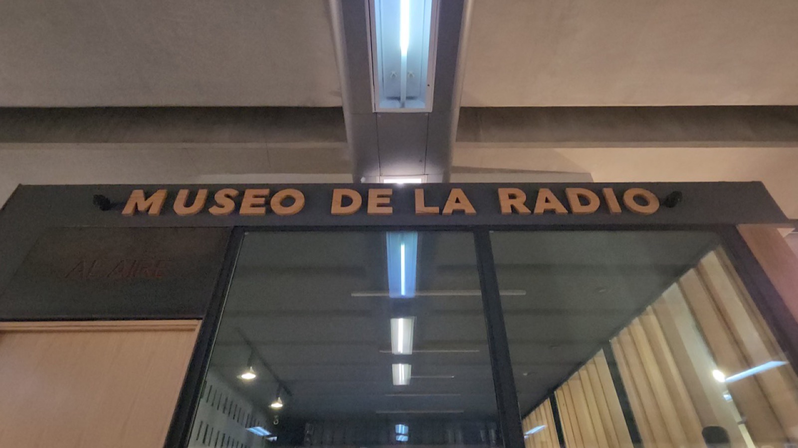 Museo de la Radio del STC Metro